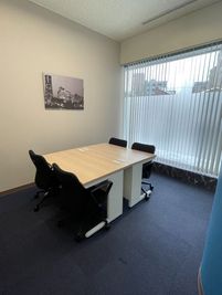 Regus 会議室|高速Wi-Fi完備の落ち着いたビジネス空間 - リージャス会議室 金沢駅東