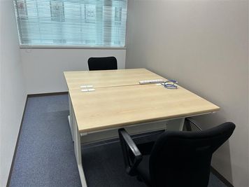 Regus 会議室｜高速Wi-Fi完備の落ち着いたビジネス空間 - リージャス会議室 名古屋駅東口