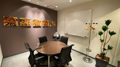 Regus 会議室｜高速Wi-Fi完備の落ち着いたビジネス空間 - リージャス会議室 新橋東急ビル