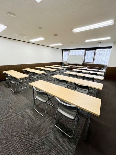 カンファレンスルーム5F - カタオカビル貸し会議室