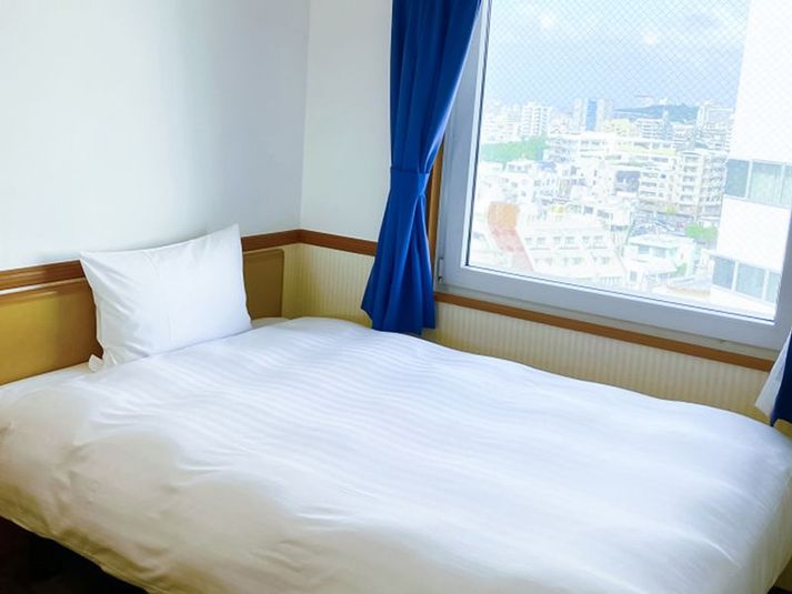 シングル - 東横INN那覇旭橋駅前 シングルの室内の写真