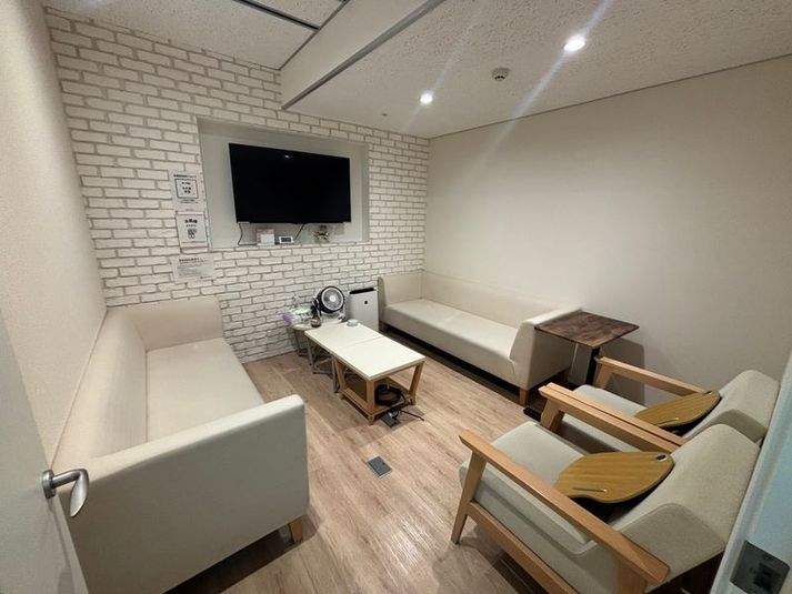 8名用応接室 - STAYUP横浜