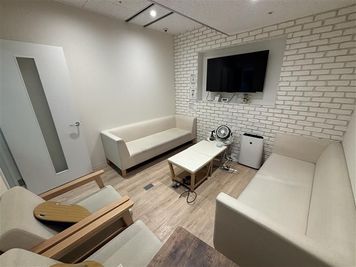 応接室 - STAYUP横浜 8名用応接室の室内の写真