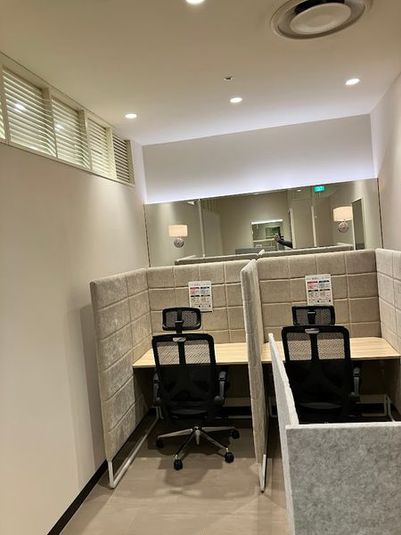 1人用席（通話・会話OK） - コインスペースコピス吉祥寺店