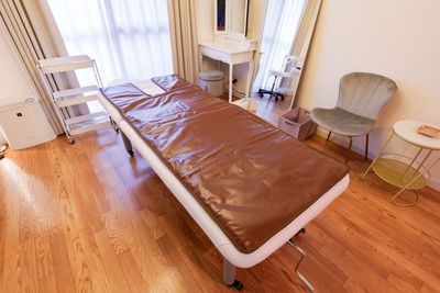 ヒートマット - レンタルサロンPalette心斎橋店 完全個室のレンタルサロンの設備の写真