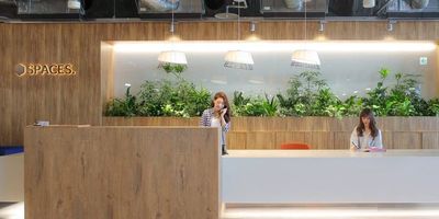 リージャス会議室 SPACES JPタワー名古屋 オフィススペース（個室）の入口の写真