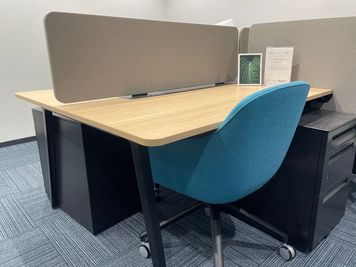 Regus コワーキングデスク｜信頼ある環境で使える開放的なワークスペース - リージャス会議室 池袋サンシャイン60