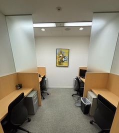 Regus コワーキングデスク｜信頼ある環境で使える開放的なワークスペース - リージャス会議室 渋谷マークシティ