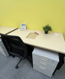 Regus コワーキングデスク|信頼ある環境で使える開放的なワークスペース - リージャス会議室 渋谷公園通り