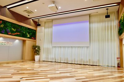 トヨタモビリティ富山 ＜Gスクエア五福＞ Gスクエア五福店・ショールームの室内の写真
