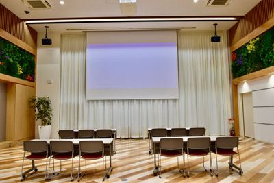 トヨタモビリティ富山 ＜Gスクエア五福＞ Gスクエア五福店・ショールームの室内の写真