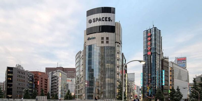 Moon - リージャス会議室 SPACES新宿