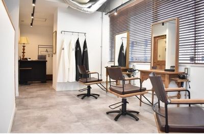 セット面は３席。 - in Me.(インミー） ヘアサロン　インミーの室内の写真