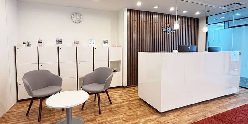 コワーキングデスク - リージャス会議室 秋田駅前