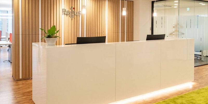 コワーキングデスク - リージャス会議室 小倉駅前