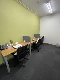 Regus コワーキングデスク｜信頼ある環境で使える開放的なワークスペース - リージャス会議室 八戸Vianova