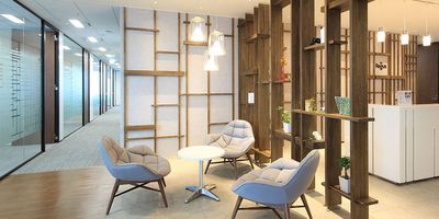 リージャス会議室 大名古屋ビルヂング コワーキングデスクの入口の写真