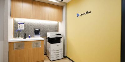 リージャス会議室 オープンオフィス西阪急梅田 CM136の室内の写真