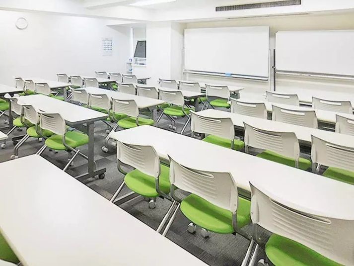 第1会議室 - 新横浜ホール【加瀬の貸し会議室】