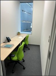 Regus オフィススペース（個室）｜落ち着いた環境で使える独立型ワークスペース - リージャス会議室 銀座一丁目