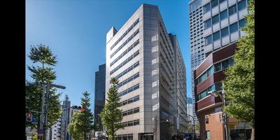 リージャス会議室 新宿西口 コワーキングデスクの室内の写真