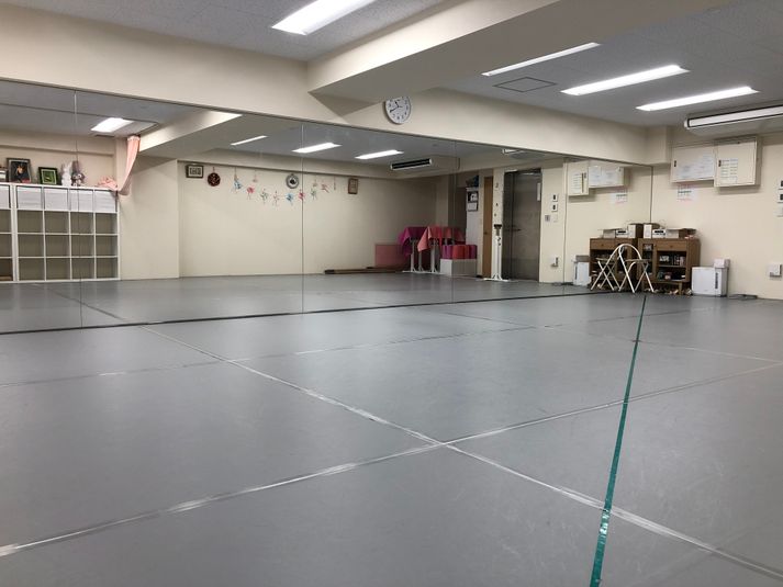 レッスンスタジオ - アコバレエスタジオ  