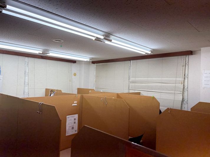 津田沼駅ショッピングモール向い24時間利用できる自習室 - 合格自習室イーミックス 津田沼店(新津田沼・京成津田沼)