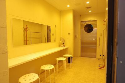 控室 - STUDIO SOLfA（スタジオソルファ） ライブ＆配信対応 Fスタジオ｜舞台・照明完備(基本利用)の室内の写真