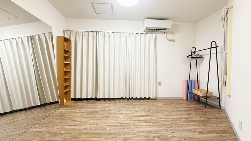 要町駅近レンタルスペースの室内の写真