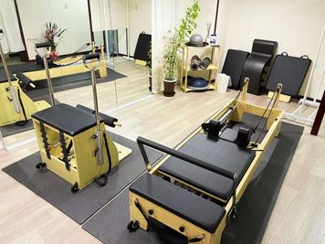 マシンピラティススタジオ　ふらっとPILATESの室内の写真