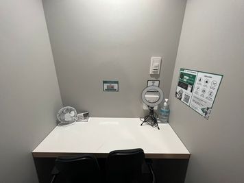 CHATBOX カフェ・ド・クリエ御徒町 No.1の室内の写真
