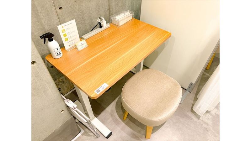 FEEEP 白楽店 FEEEP 白楽店｜定員1名カウンター席｜席番号1(C)の室内の写真