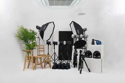 豊富な無料貸出し機材 - STUDIO 4696（シロクロ）｜横浜馬車道店の設備の写真