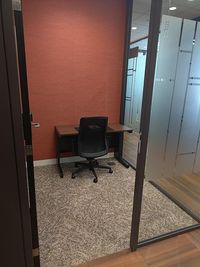 リージャス会議室 Signature 六本木ヒルズ森タワー オフィススペース（個室）の室内の写真