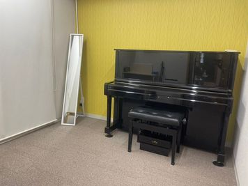 【葛西駅徒歩1分】ピアノ練習・その他楽器練習＊防音室完備で安心して練習できるスペース - ニコットミュージック葛西-nicotto music-