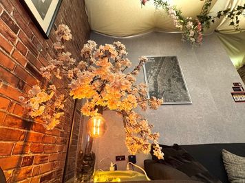 ブリックス神田 【ブリックス神田】グリーン溢れるブルックリンスタイルのスペースの室内の写真