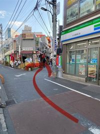 ファミリーマート大久保駅南口店を向かって左の脇道を進みます。 - ザ・スペース大久保南口 レンタルスタジオのその他の写真