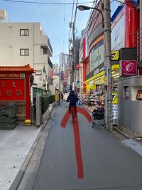 マツモトキヨシに向かって左隣の建物の地下に当スタジオがございます。 - ザ・スペース大久保南口 レンタルスタジオのその他の写真