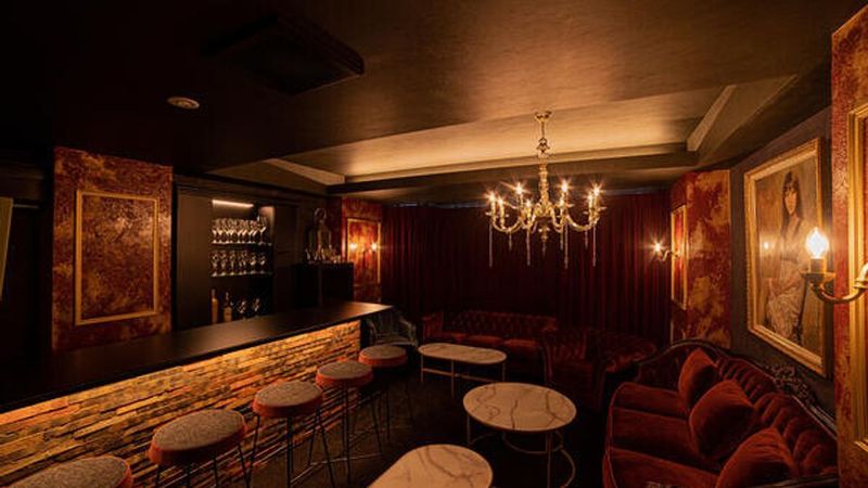 赤坂ミリオンズの室内の写真