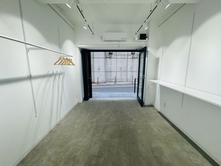 OPENBASE SHIBUYA - MINI - OPENBASE SHIBUYA - MINI