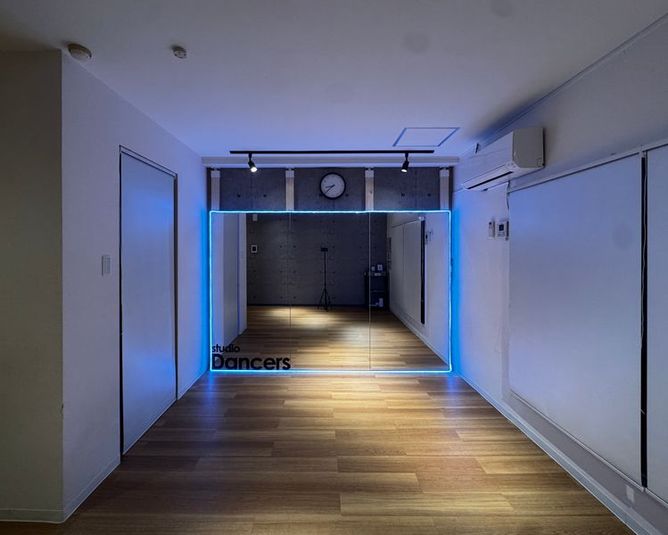 レンタルスタジオDancers 大阪心斎橋店 大阪心斎橋店の室内の写真