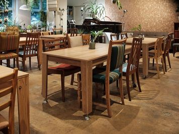 HOME/WORK VILLAGE GOOD TEMPO -MUSIC, BAR & PLANTS-の室内の写真