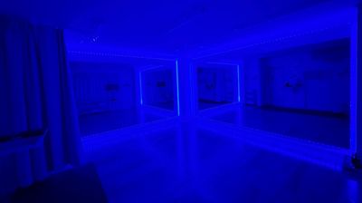 LEDで映え動画撮影可能！
調光調色可能！ - レンタルスタジオaile(エール)　神戸三宮店 【神戸主要駅徒歩圏内】格安でレッスンができるレンタルスタジオの室内の写真