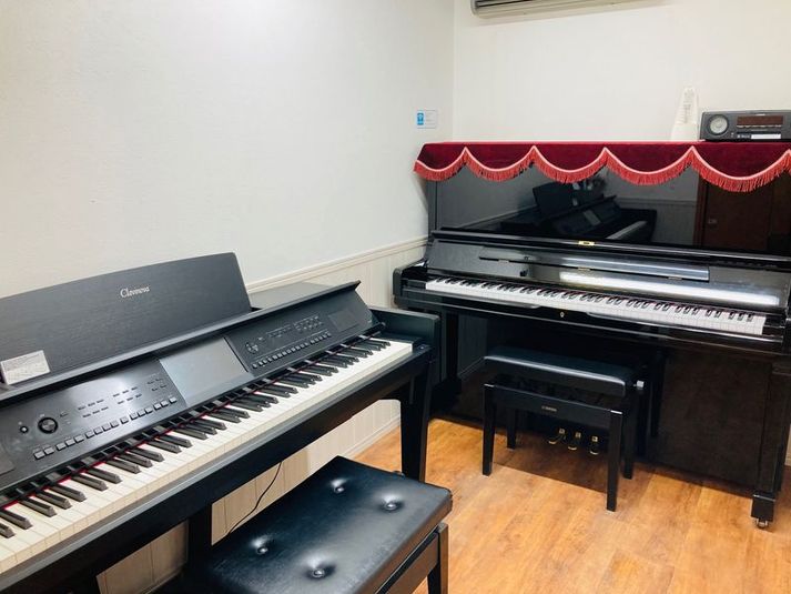アップライトピアノ - ヤマハ㈱山響楽器店　日吉中央通り