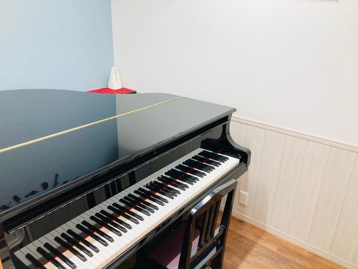 グランドピアノレンタル - ヤマハ㈱山響楽器店　日吉中央通り