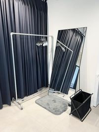 広々としたフィッティングルームに、大きな姿見を完備しています。 - M.studioの設備の写真