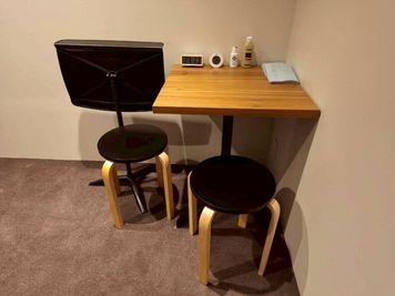 【C】M-Lab HATCHの室内の写真