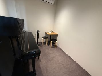 【C】M-Lab HATCHの室内の写真