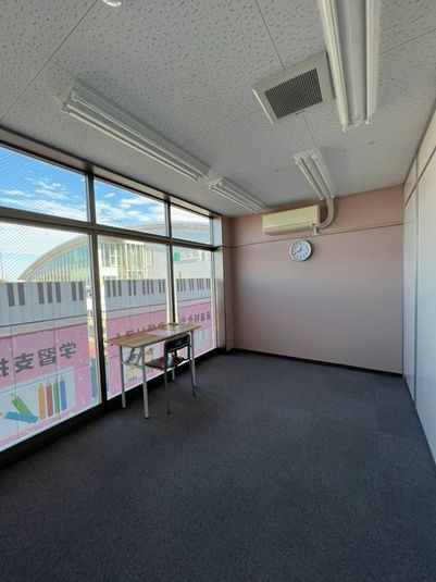 雀宮駅西口レンタルスペース - 雀宮駅西口レンタルスペース