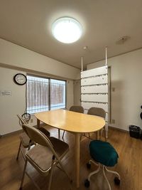 レンタルスペース「E－ＺＯＮＥ」 個人や少人数で使えるワークスペース☆彡の室内の写真